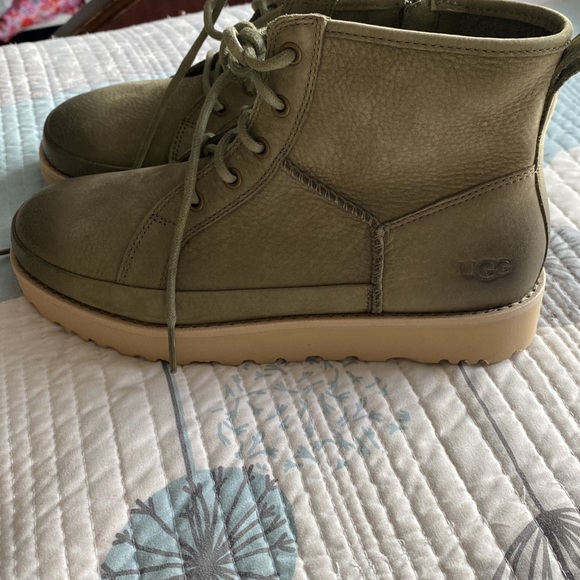 UGG leather boots - Picture 2 of 8